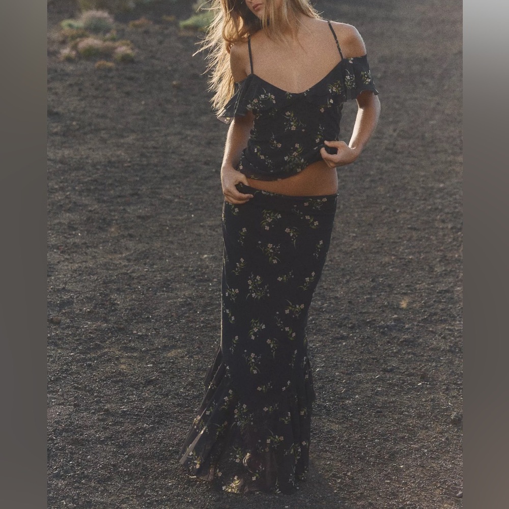 Zara PRINTED TULLE SET Skit and Top Floral Off-Shoulder